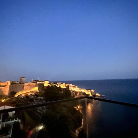 Nejra Apartment Ulcinj Buitenkant foto