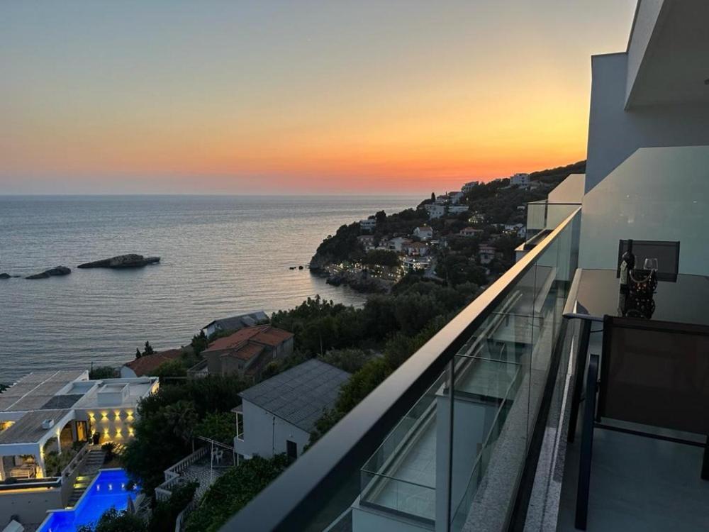 Nejra Apartment Ulcinj Buitenkant foto